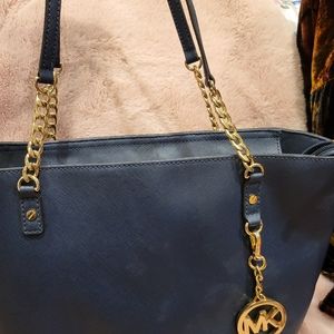 MK tote